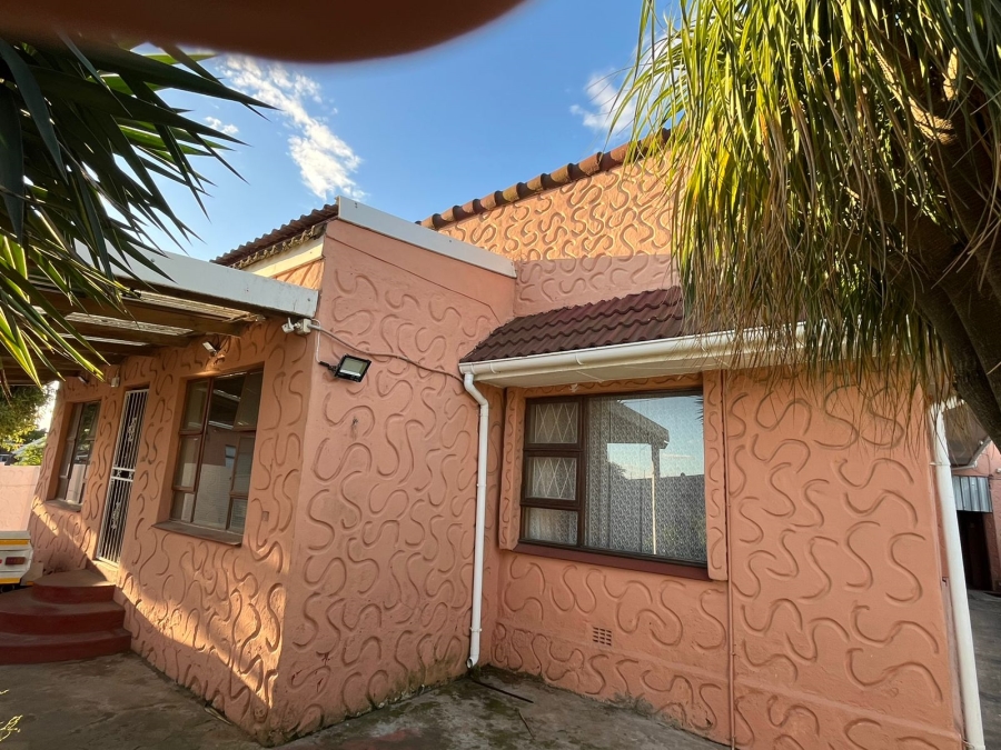 6 Bedroom Property for Sale in Rosemount Eastern Cape
